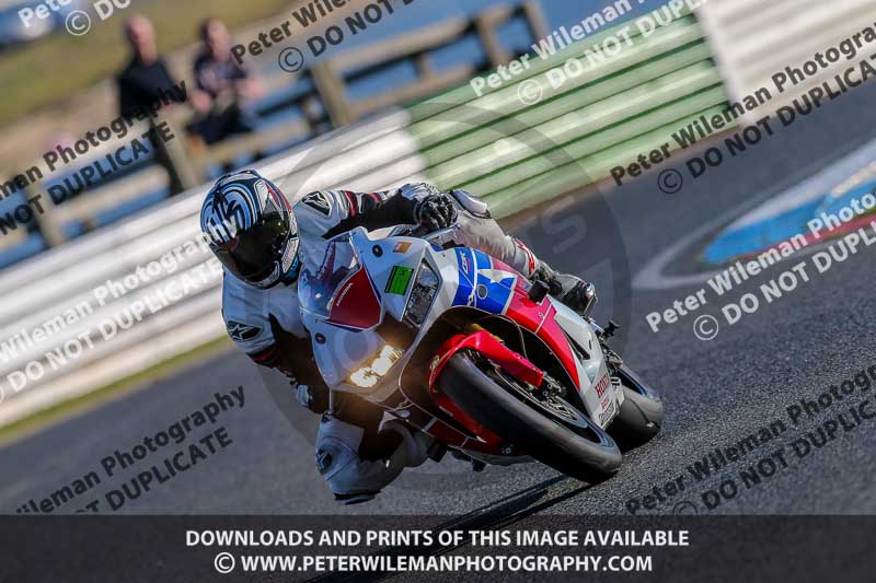 PJM Wedding Photography;enduro digital images;event digital images;eventdigitalimages;mallory park;mallory park photographs;mallory park trackday;mallory park trackday photographs;no limits trackdays;peter wileman photography;racing digital images;trackday digital images;trackday photos